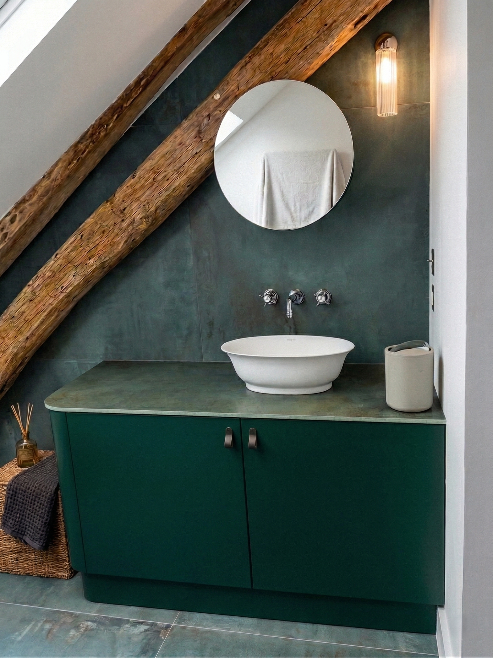 Aménagement de salle de bain design par Kadri Vincent artisan plombier